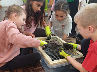 children sieving activity