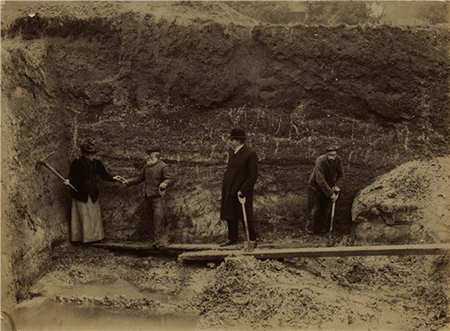 black and white photo of people excavating terrace in ipswich